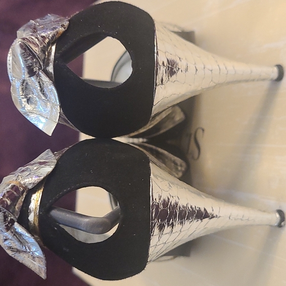 Andiamo size 8 - Picture 3 of 5